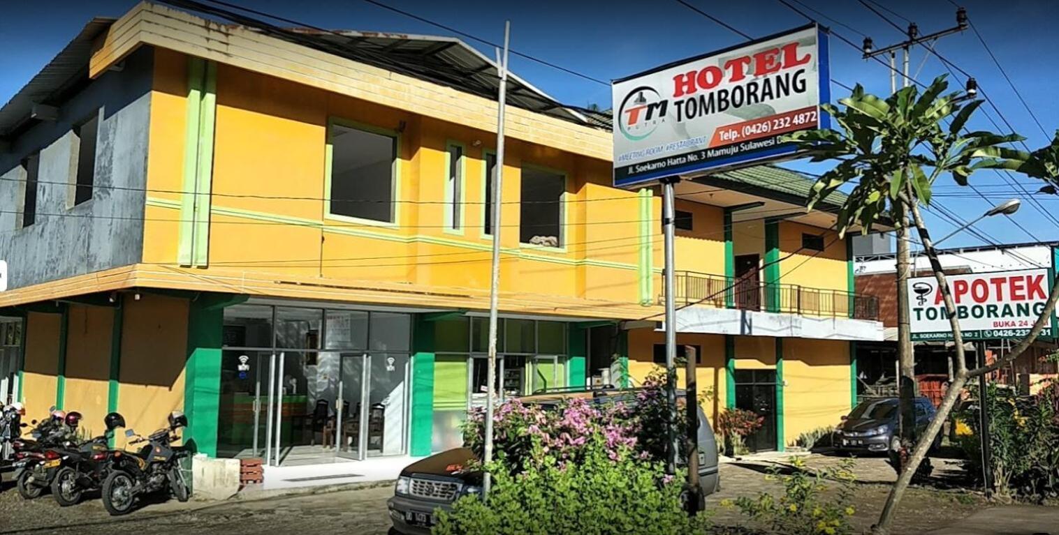 Karema Oyo 93411 Syariah Hotel Tomborang מראה חיצוני תמונה