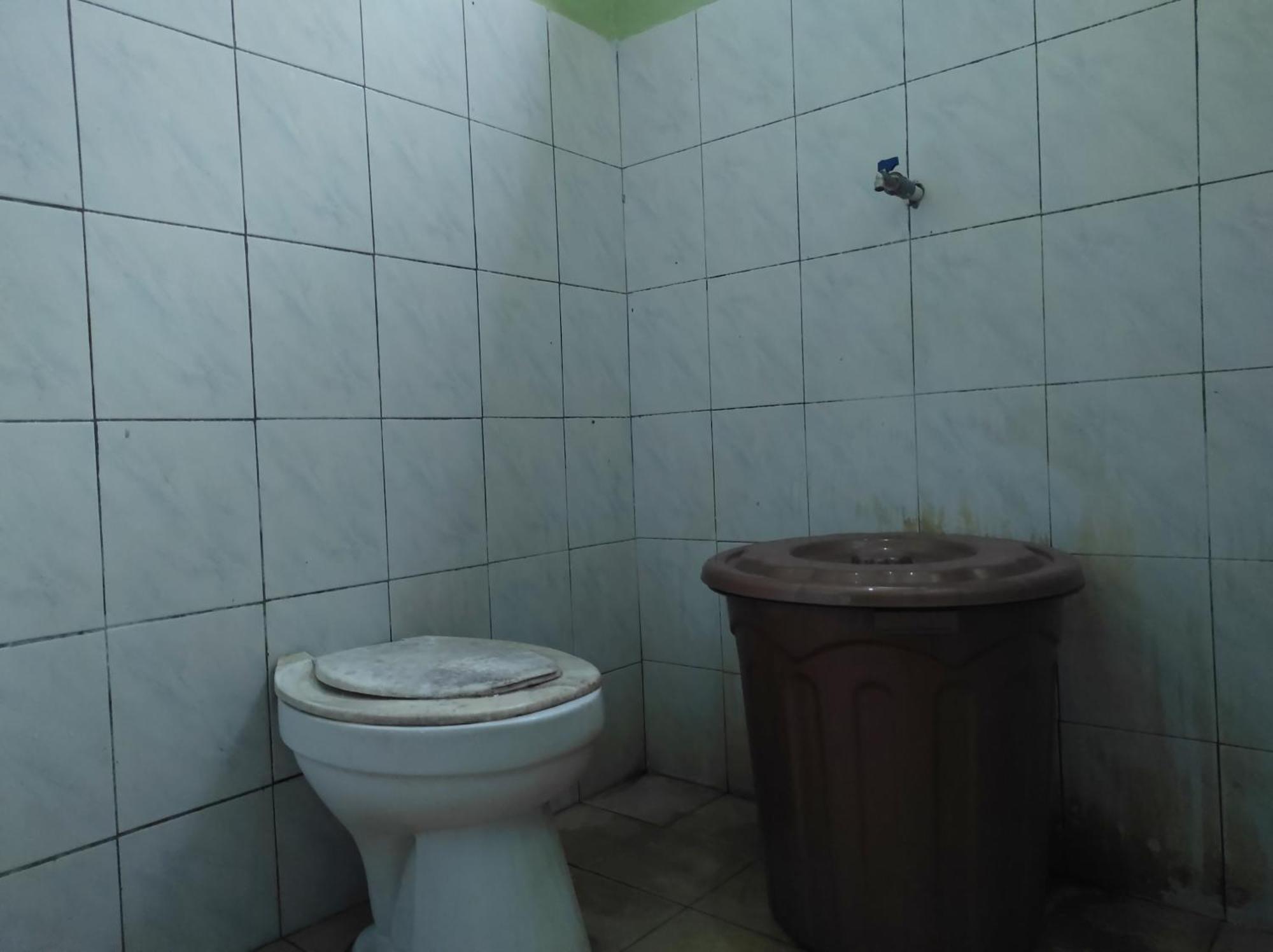 Karema Oyo 93411 Syariah Hotel Tomborang מראה חיצוני תמונה